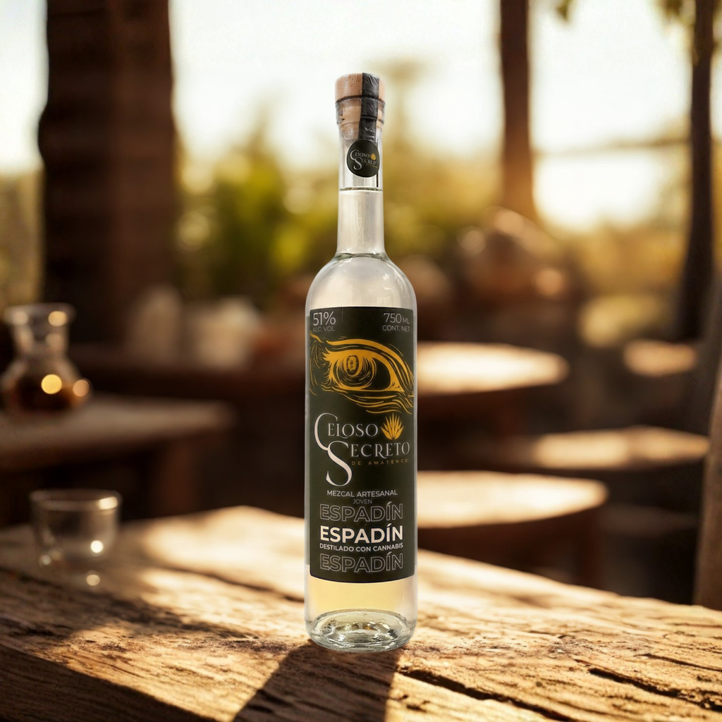 Mezcal Celoso Secreto Espadín destilado con Canabis Artesanal 750 ml