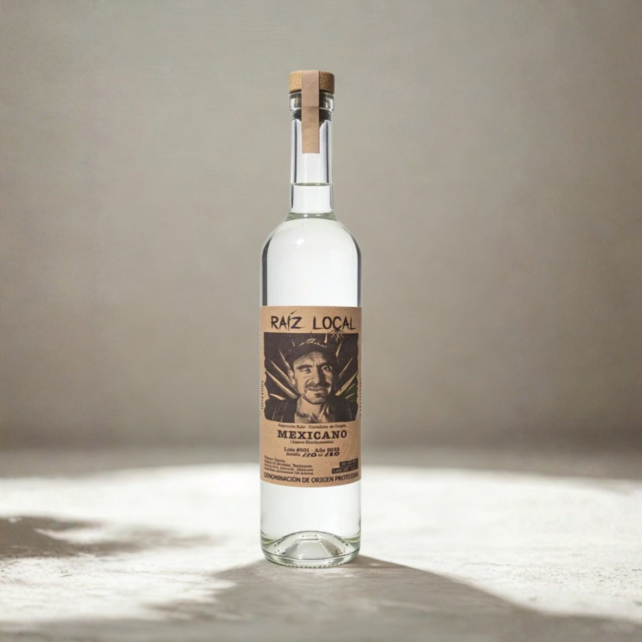 Mezcal Raíz Local Mexicano Artesanal 750 ml